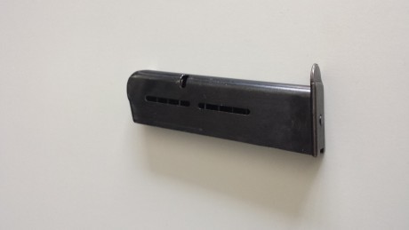 Vendo cargador pistola Star BM. Se encuentra usado pero en buen estado de apariencia y funcional. Se encuentra 20