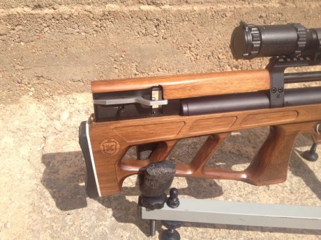 Hola vendo esta carabina, en perfecto estado. Incluiria una funda tactica, un tornillo de laton, carrillera 11