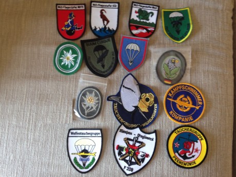 Vendo mi colección de  77 parches del Bundeswehr (se incluyen 3 del BGS y otro de tropas de montaña de 01