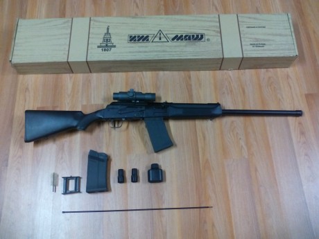 Vendo escopeta Saiga 12 con visor y accesorios. Precio: 1.000 Euros. 
Teléfono: 679343571
Mail : paumartinoli@hotmail.com 01