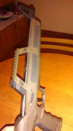 Hola

Un amigo vende esta maravillosa carabina Wather G22 que está como nueva.No ha tirado ni 100 balas.Se 00