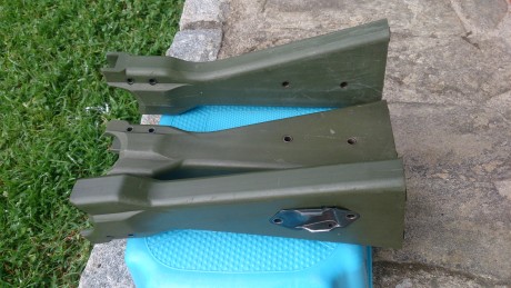 Vendo 3 culatas sintéticas color verde oliva para Cetme. Peladas tal cual las fotos. Con uso pero en buen 01