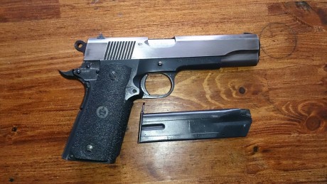 Vendo una Norinco. En F. De 9mm. Muy muy precisa. No se encasquilla nunca, es durisima y traga todo tipo 00