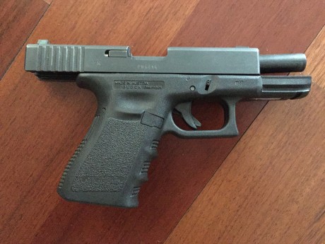 Se vende glock 19 muy bien cuidada. Con miras de tritium, disparador aligerado, palancas extendidas, y 00