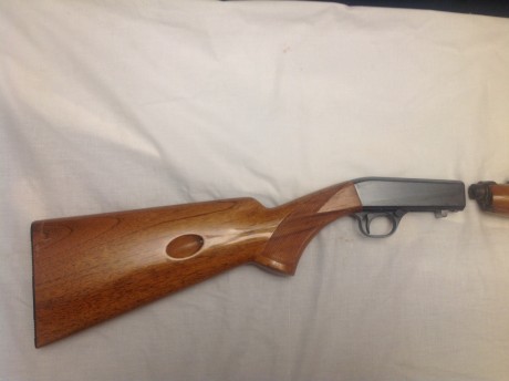 Buenos días.
Ofrezco para venta ( con mucha pena, pero no lo uso  ) mi revolver Ruger Single-Six de acero 130