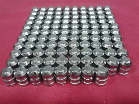 Buenas:
Pues eso quisiera empezar a fabricar mis propias bolas , y no tengo ni idea por donde puedo comenzar 31