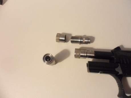 Vendo adaptadores 1/2 20 UNF para pistolas  walther p22,sp22 y 1911 22l.r y algunos modelos de carabinas 00