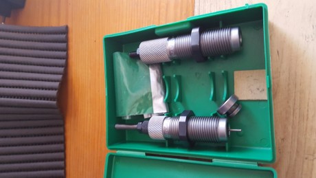 Pués al final los vendo .

 35 eur portes incluidos peninsula  . 
 Están nuevos.
Interesados contactar 01
