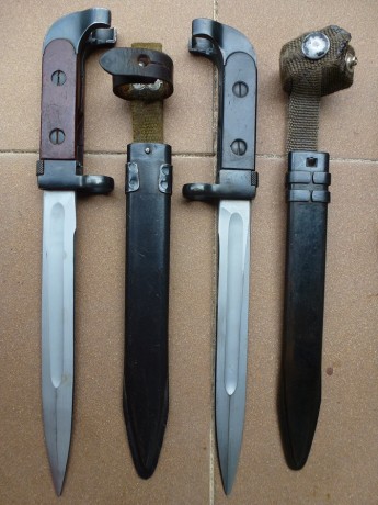 Buenas, vendo estas bayonetas:
 1- AK 47 Type  .Adoptada en Bulgaria a partir de 1955 y las más parecidas 01