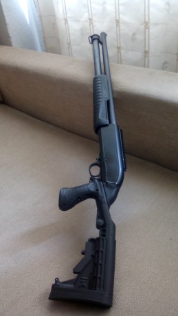 Hola se vende estupenda escopeta tactical de corredera Hatsan Escort cañon 51cm calibre 12  70/76 magnum 00