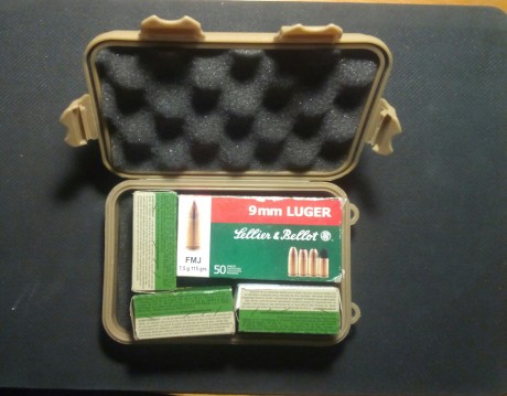 Cajas estancas no metálicas, ligeras y robustas, perfectas para proteger tanto de golpes como de la humedad 40