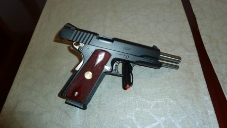 Vendo magnífica Para Ordnance SSP en cal 45 ACP. Es una pistola 1911 monohilera. Su estado estético es 02