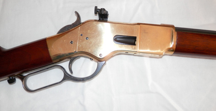 Hola, por las mismas razones que tengo para vender un revolver Pietta 44/40. que no son otras que el cierre 00