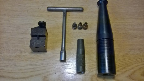 Vendo este magnifico fusil, en estado muy bueno, con algunos pequeños defectos en la madera sin importancia, 02