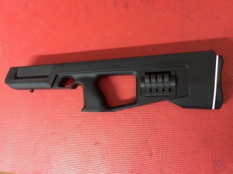 En venta culata sintética para Kalibr todos los calibres model Cricket.
Esta para estrenar con sus tornillos 00