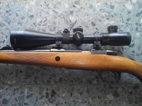 Cambio un rifle Voere (mod. 2165), calibre 30, 06, cañón de 60cm. , monturas Warne Máxima desmontables, 02