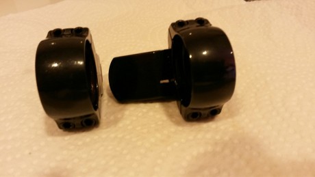 Hola a todos.
Vendo unas anillas Apel originales para visores con tubo de pulgada para colocar en rifles 00