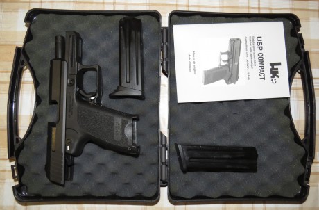  VENDIDA 
Hola, vendo el siguiente arma:

Pistola HK compak cal. 9mm. Perfecto estado, como se ve, con 00