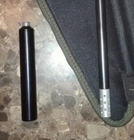 Vendo carabina de aire comprimido Cometa Fusión, del calibre 4.5, con un visor Leapers 3-9 x50 y con moderador 00