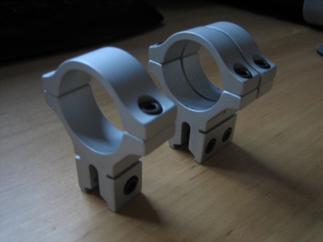 Vendo estas monturas BKL para tubo de 30mm en plateado. Una doble y otra simple, perfectamente compatibles.

50€ 00