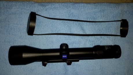 Vendo visor Zeiss, modelo Diavari, 2,5 -10 X 50, en perfecto estado.
monturas Blaser de carril.
Precio 00