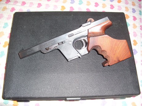 Buenas a tod@s , pues eso vendo Walther GSP 22 , con sus años pero apenas sin uso , empuñadura mediana 01