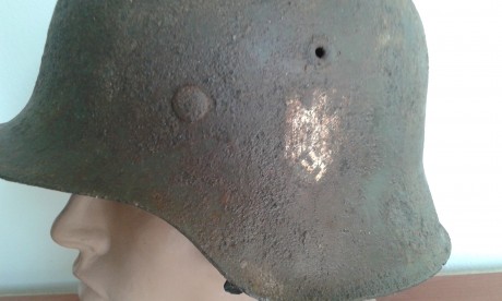 Vendo casco aleman original  completo -
estado de la foto 
precio 220 00