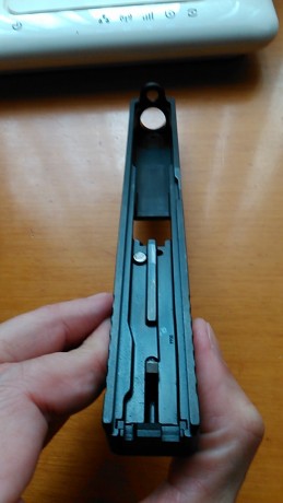 VENDIDA. CERRAR.

Vendo Glock 17 3 gen. 9mm.

Comprada a un compañero.
Como nueva. Tanto estética como 10