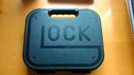 VENDIDA. CERRAR.

Vendo Glock 17 3 gen. 9mm.

Comprada a un compañero.
Como nueva. Tanto estética como 30