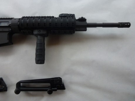Vendo rifle Luvo LA15 M4 calibre .300 blackout con cañón de 16" paso twist 1:9.
Está nuevo, no ha 32