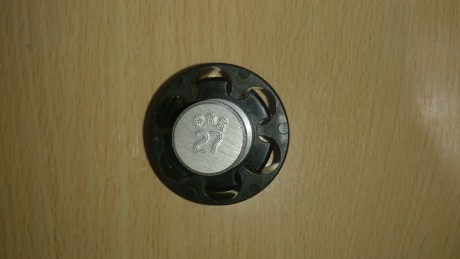 Hola, 

      Vendo speedloader HKS 27 sin un rasguño. Válido para los modelos SW 27 y 28 y para los ASTRA 01