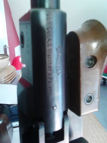 Vendo Walther lgr para recambios despiece o restaurar, no incluye elementos de punterìa y solo necesita 00