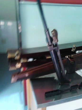 Vendo Walther lgr para recambios despiece o restaurar, no incluye elementos de punterìa y solo necesita 10