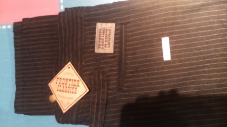 Pongo a la venta varias prendas para las CAS.  Por error al coger la talla al comprarlos en USA y completamente 41
