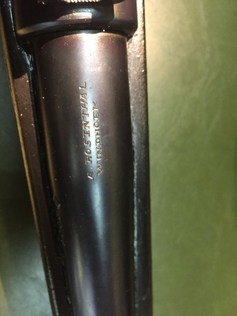 Vendo por no usar rifle Dumoulin en cal. 300 Wby magnum. El rifle se vende con con dos culatas una, la 11