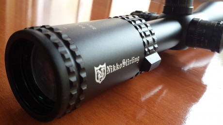 Se vende este visor Nikko Stirling modelo TARGETMASTER 4-16X44 con retícula "LRX". (La retícula 12