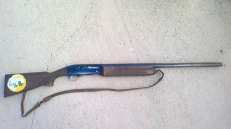 Vendo escopeta repetidora Franchi Llama ,modelo Saut en muy buen estado . Casi no ha tenido uso, muy pocos 00