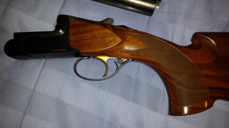 Escopeta Battista Rizzini, 12/70,con menos de 200 tiros, como nueva, maderas seleccionadas, culata regulable 70