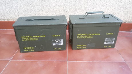 Caja metalica de municion, ideal para guardar tu municion o cualquier cosa, totalmente estanca sus medidas 132