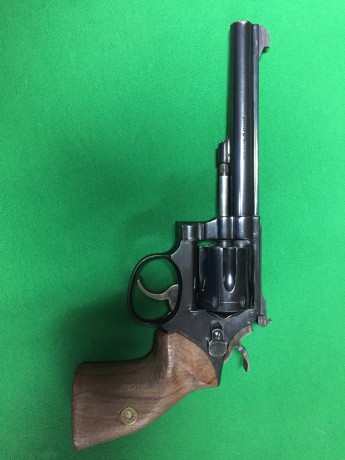 Replica en calibre 22 del K-14. el arma esta muy cuidada y es extremadamente precisa.

el arma esta en 02