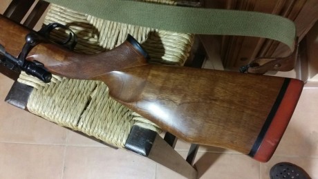 Hola compañeros, pues eso, vendo un rifle precioso del calibre 375 H&H, es una acción 98 Zastava muy 12