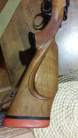 Hola compañeros, pues eso, vendo un rifle precioso del calibre 375 H&H, es una acción 98 Zastava muy 10