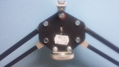 Bipode FCLASS MIK CARBONO 374gms  350€
Hecho de Fibra cabono y Aluminio.
Sin usar solo montado para la 00
