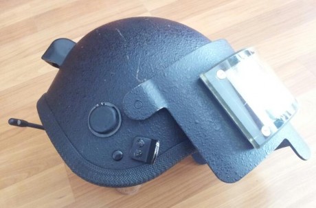 Vendo por 900€ (negociables) TIG PSH77. Casco de titanio fabricado en Alemania. En muy buen estado. Viene 00