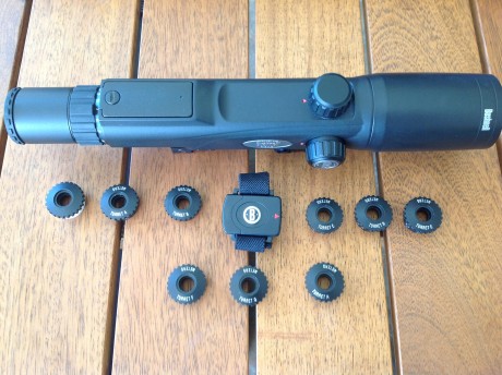  Visor Bushnell modelo pro 4x12x42 con Telemetro láser incorporado. Retícula mildot.
Incluye tapas protectoras, 00