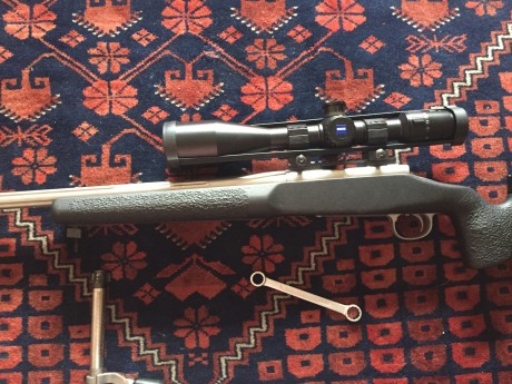 Vendo Remington VSSF calibre 308 W. Muy pocos disparos. Culata Mc Millan A-5 disparador Jewell.

1.500 02