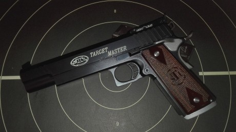 Vendida pistola 9mm Target Master, Pavonada de 6", un solo propietario. 900€  Sabadell/Barcelona. 01