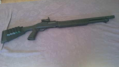 VENDIDA. SE PUEDE CERRAR.
Se vende escopeta corredera Fabarm Sdass Heavy Combat. 
Ha disparado apenas 02