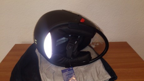 Bueno vuelvo a poner en venta el Schuberth ya que me borraron el mensaje por no ser fotos originales. 01
