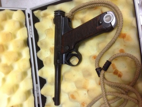 Pongo a la venta esta magnifica pistola Nambu Yaisho 14 de la segunda guerra mundial, en buen estado, 00